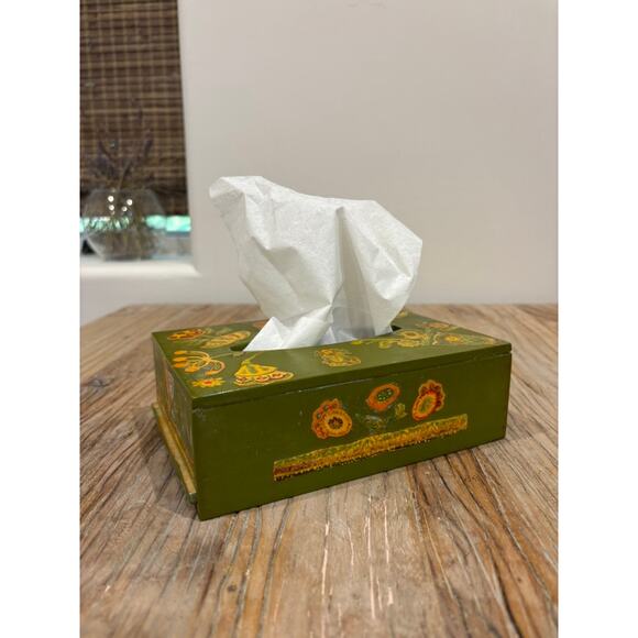 Vintage Boho Floral Tissue Box Cover Hand Painted Green Folk Art 1970s Decoupage - Picture 4 of 7